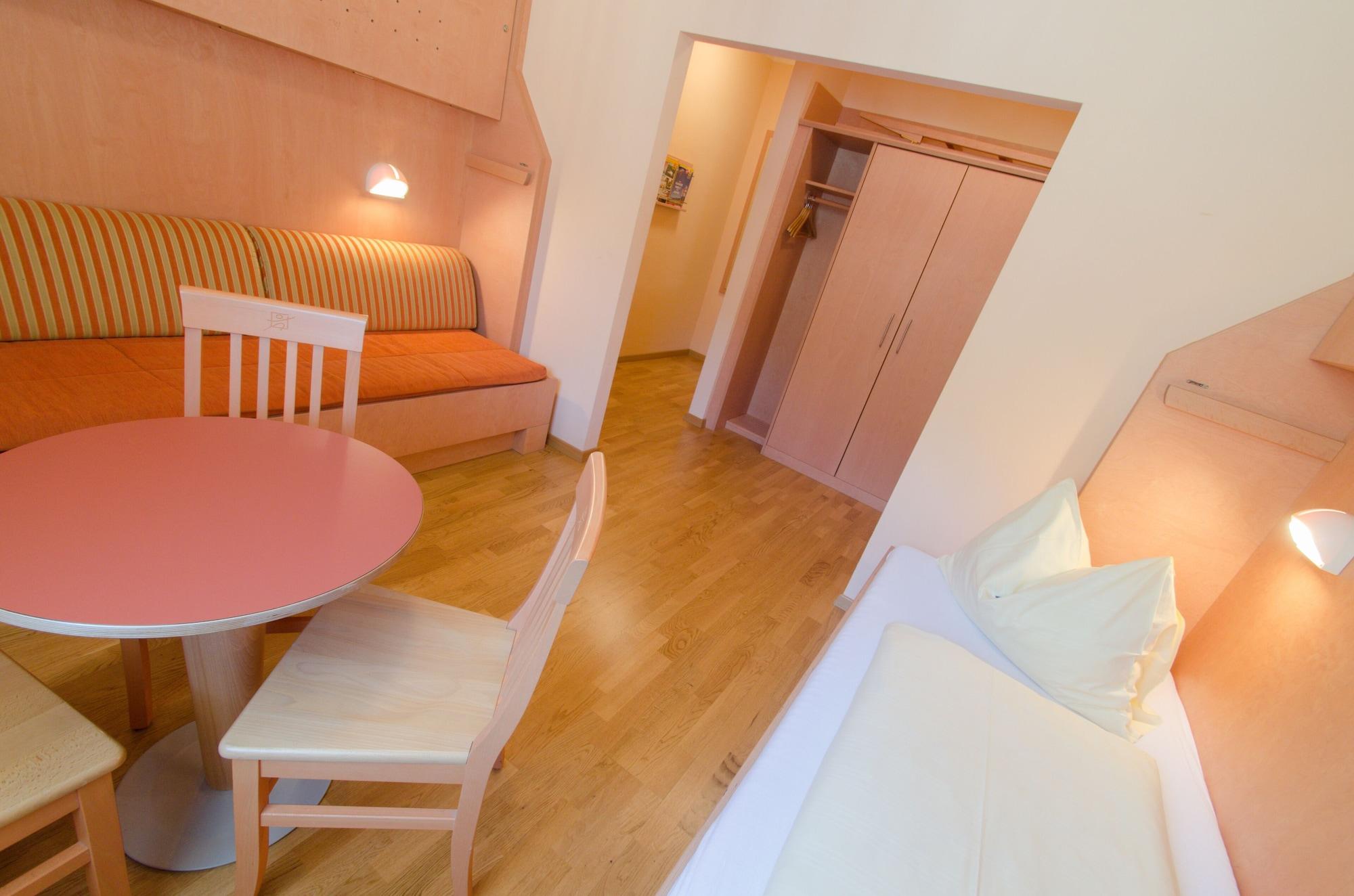 Jufa Hotel Kaprun - Summercard Included ภายนอก รูปภาพ